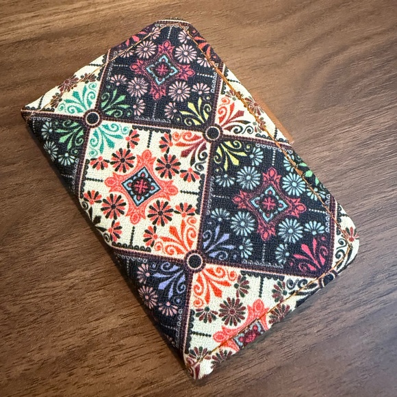 Colorful Patterned Wallet - Picture 3 of 4